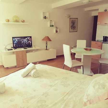 Apartment Lju On The Beach Σπλιτ Εξωτερικό φωτογραφία